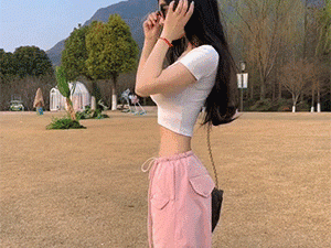 高山高耸入云！